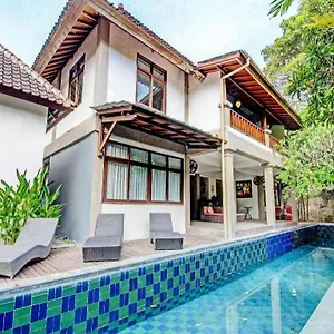 Hotel Capital O 91300 Sunny Side, Seminyak (Bali)
